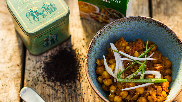 Autumn Recipe: Chana Masala with Tea by Hari Ghotra